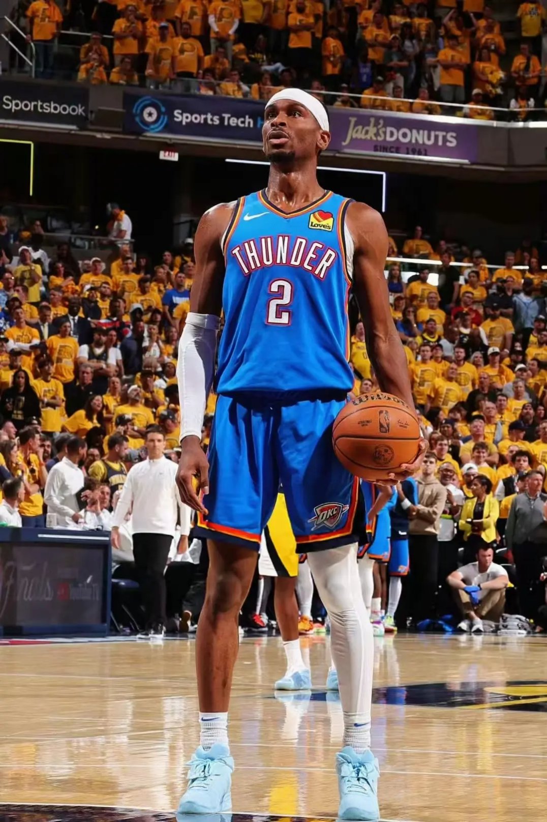 包含步行者逆转雷霆，维克托奥拉迪波献全队最高得分的词条