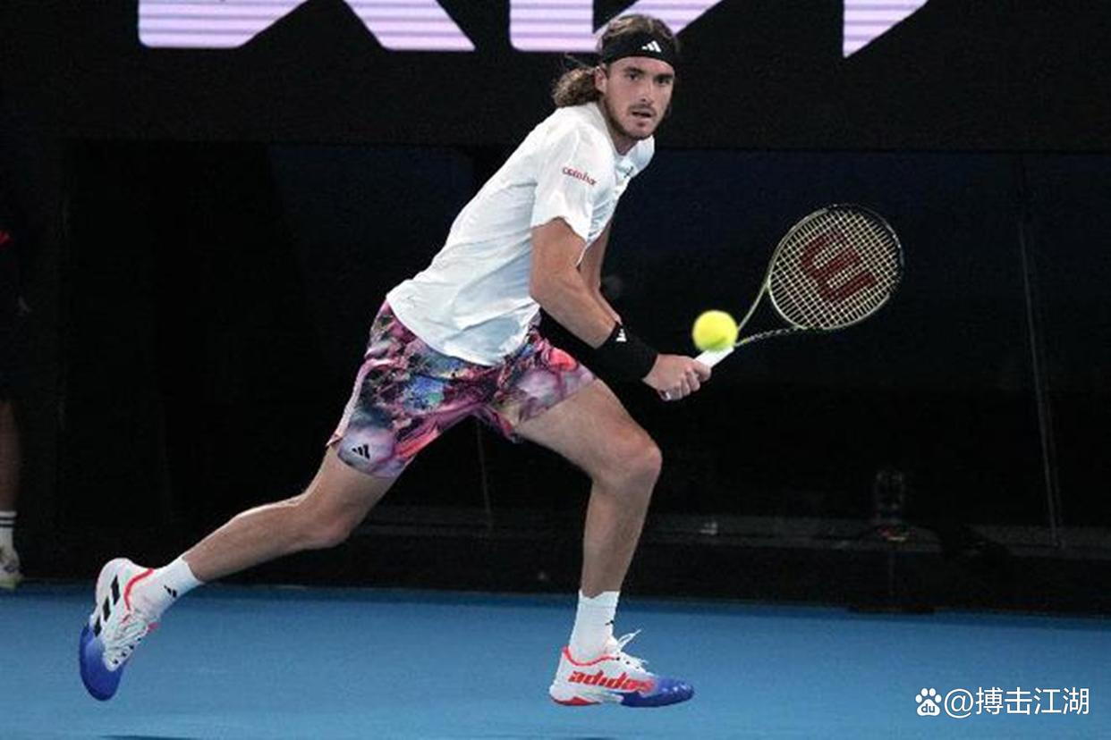 英国网球队横扫美国网球队,西西帕斯送出助攻 英国网球队横扫美国网球队,西西帕斯送出助攻