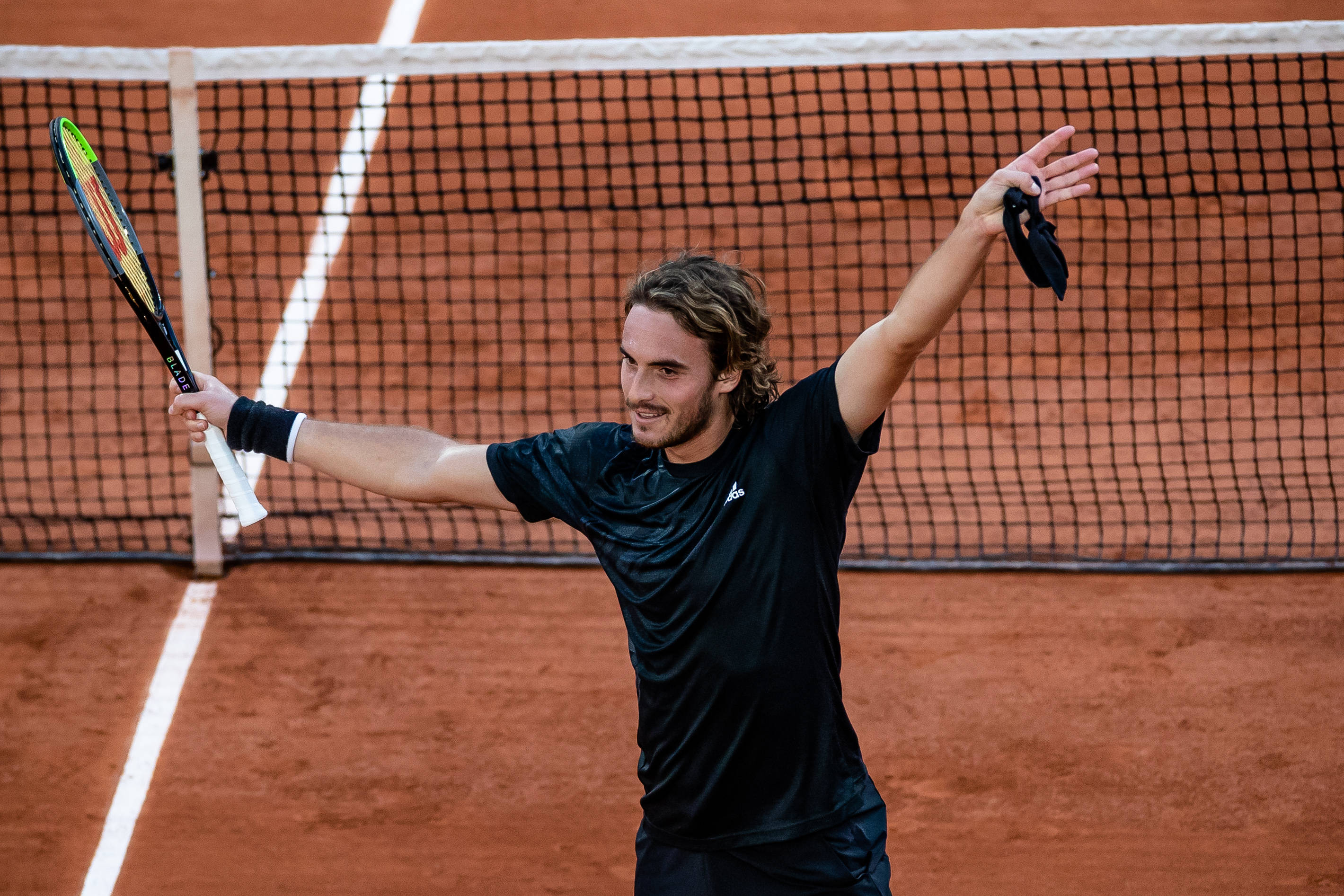 英国网球队横扫美国网球队,西西帕斯送出助攻 英国网球队横扫美国网球队,西西帕斯送出助攻