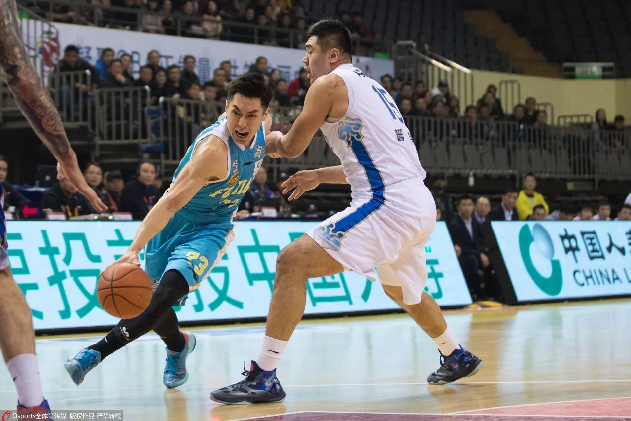 福建男篮不敌江苏，遗憾告负