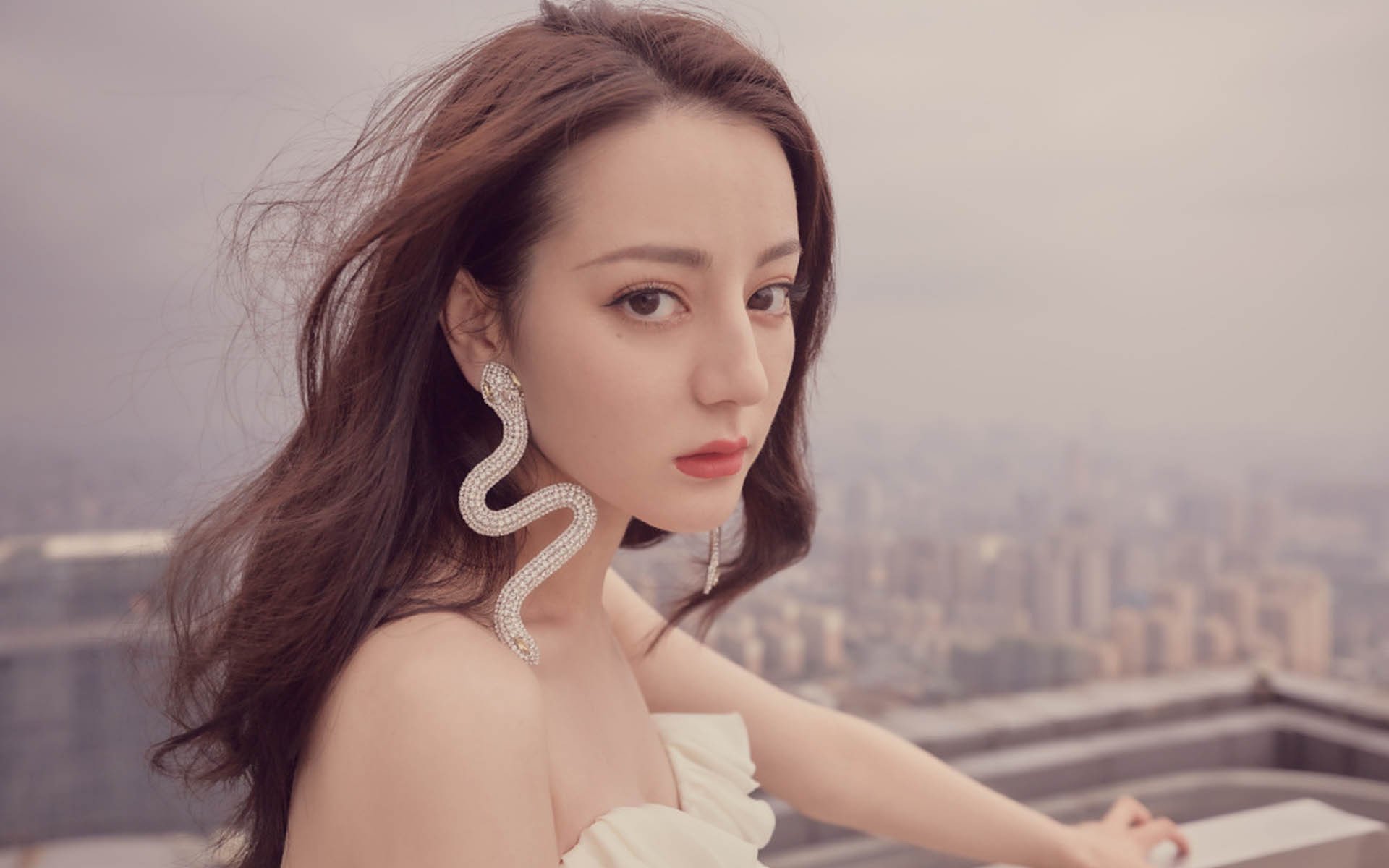 英格拉姆致命一击！尼克斯压哨绝杀森林狼，胜负手诞生记