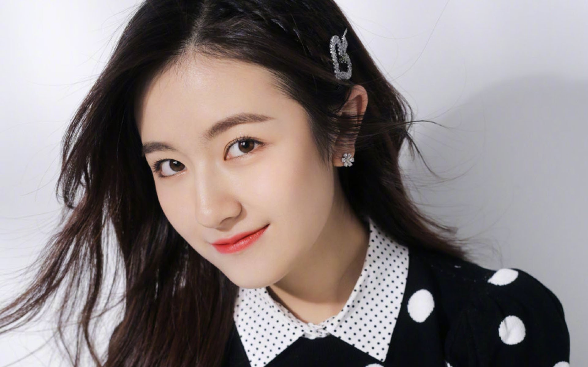 阿拉巴一锤定音,乌克兰力克几内亚稳握出线主动权