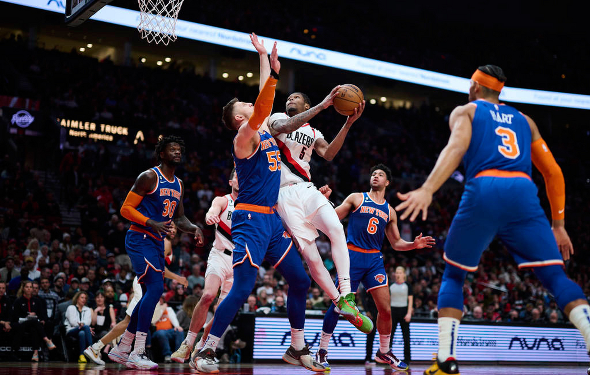 利拉德爆发，开拓者末节带走快船