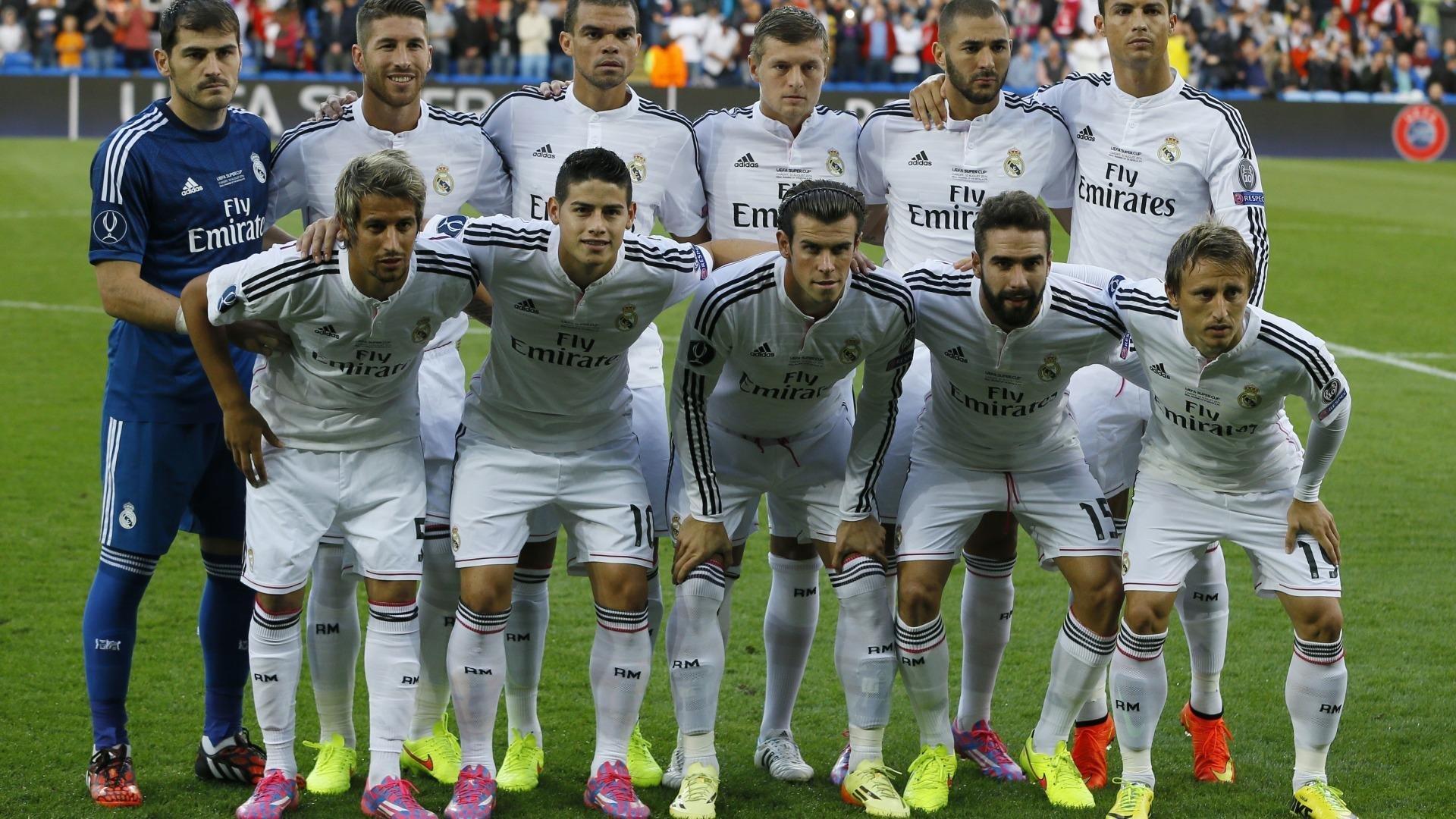 足球平行宇宙，阿尔及利亚的沙漠绝杀与英超赛场的格鲁吉亚风暴