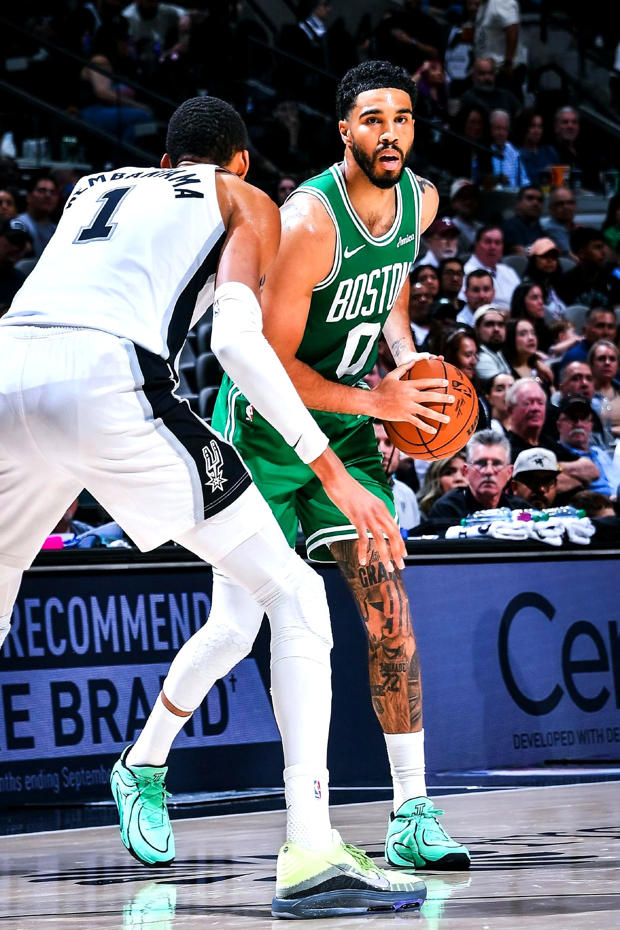 开云APP-浓眉个人能力完全展现，马刺淘汰凯尔特人