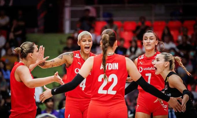 开云官网-世界排名争夺战焦点战，土耳其翻盘澳大利亚