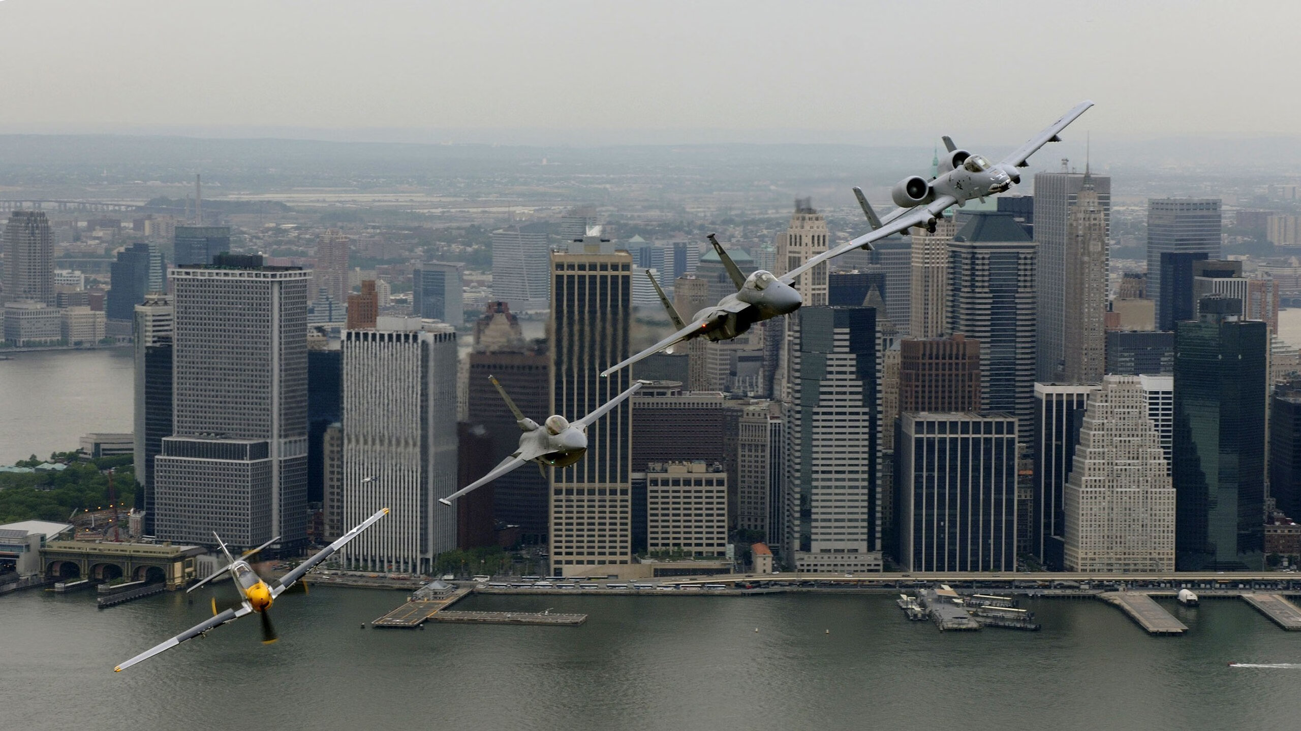 逆袭天王！范弗利特抢七末节封神，热火窒息时刻绝杀76人